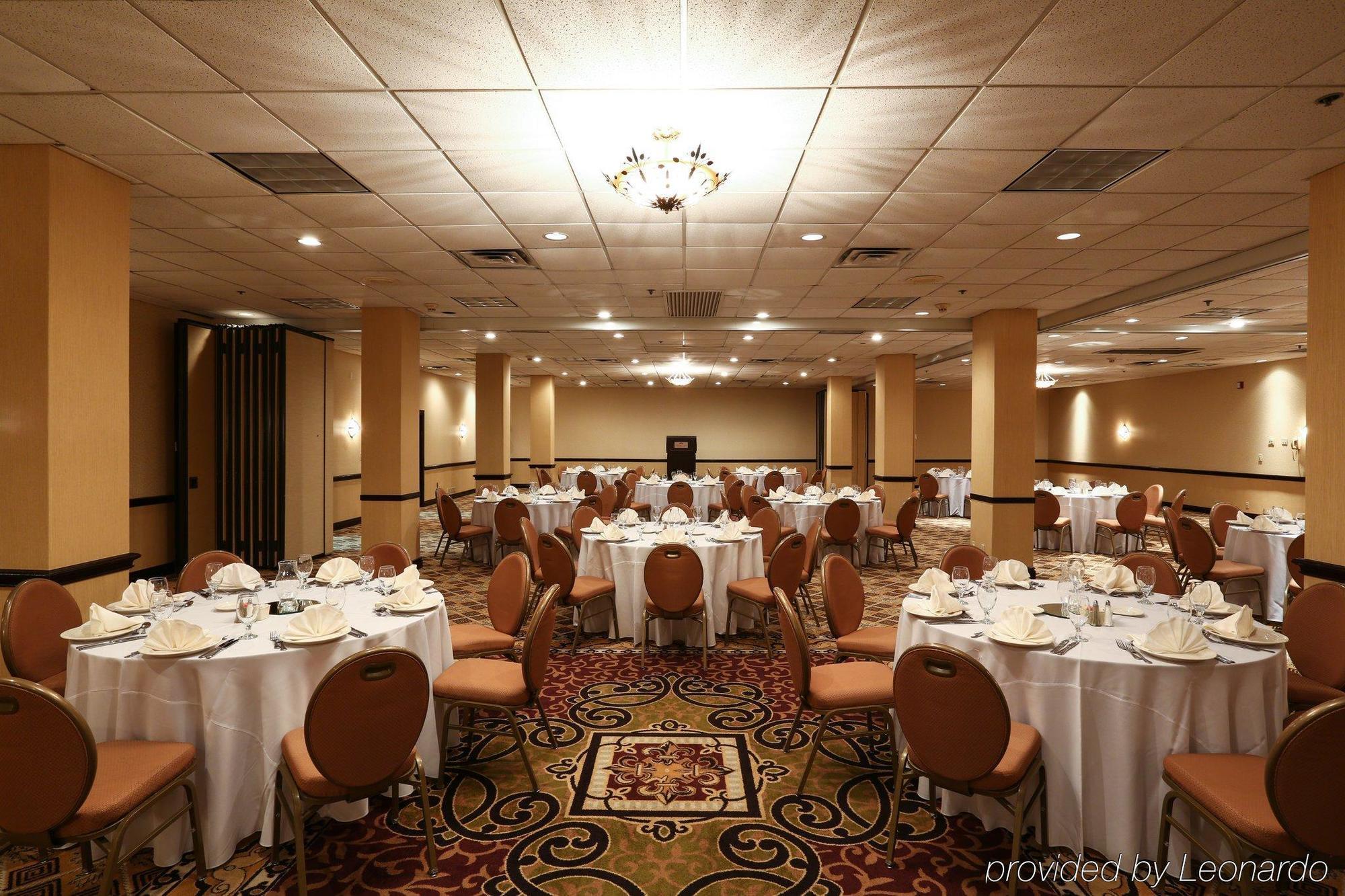 Wyndham Oklahoma City Business photo